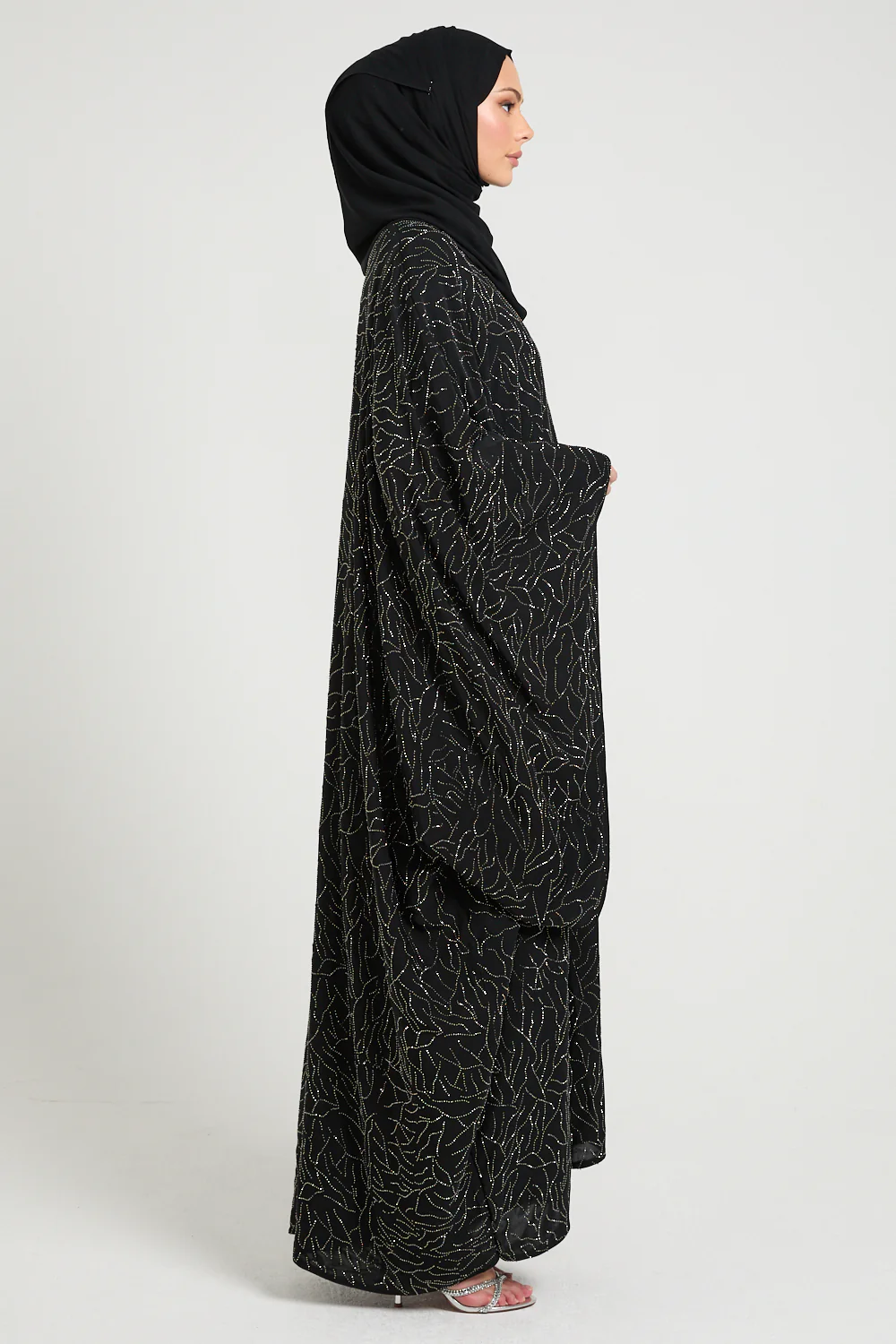 Noir Stardust Embellished Open Farasha – Luxe Edition - Image 6
