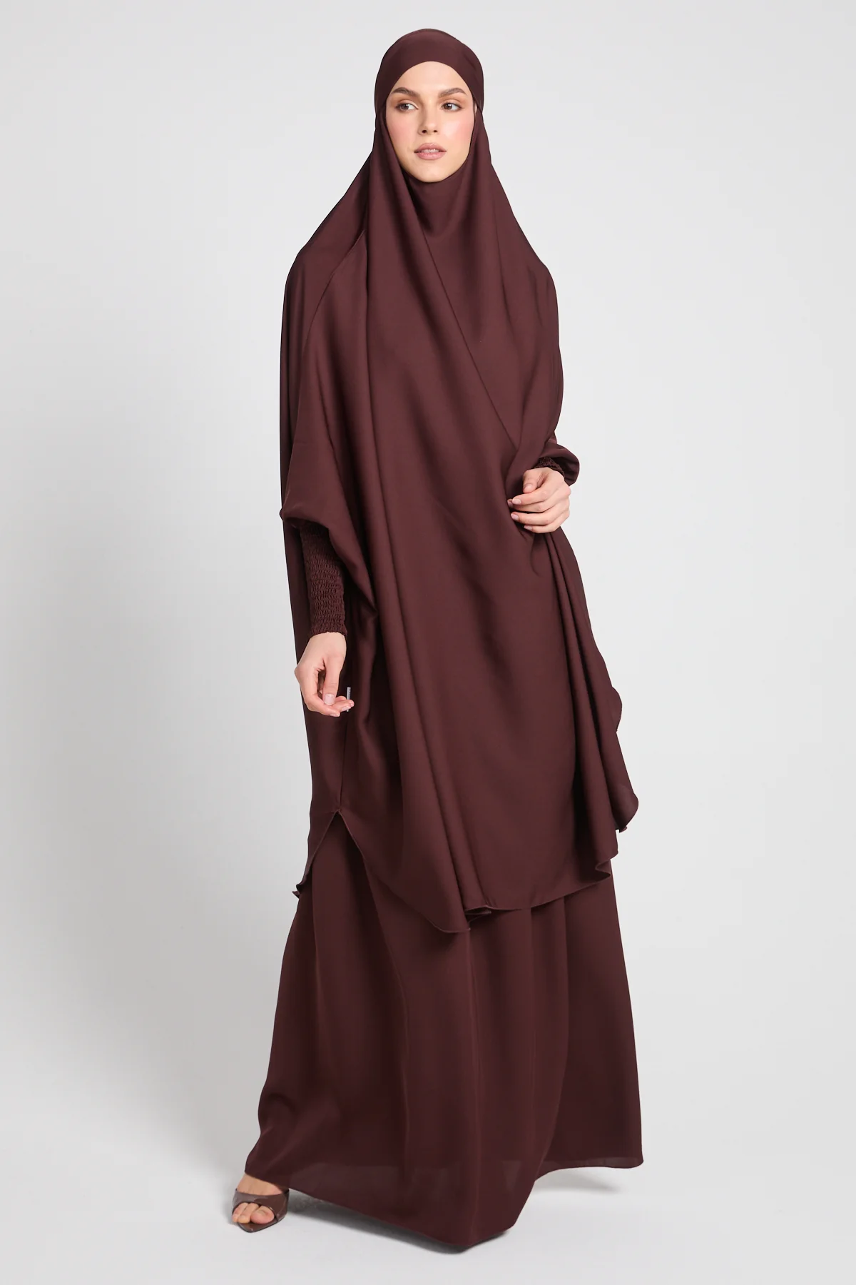 Two Piece Jilbab/Prayer Set with Pockets- Mahogany