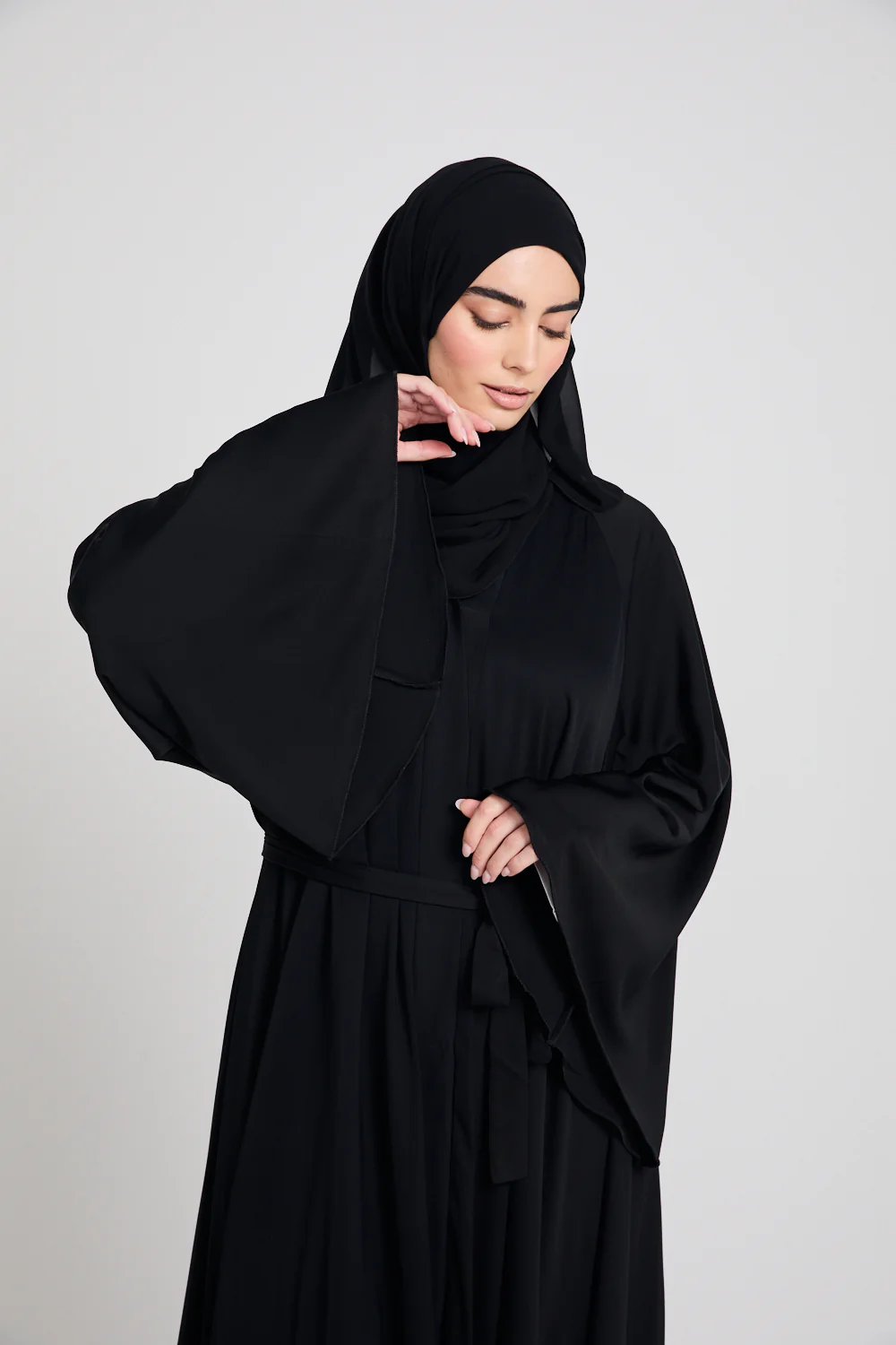 Umbrella Cut Open Abaya with Flared Sleeves - Black - Image 2