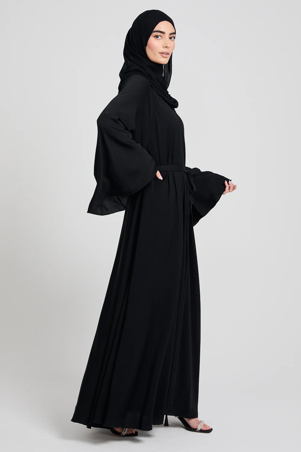 Umbrella Cut Open Abaya with Flared Sleeves - Black - Image 9