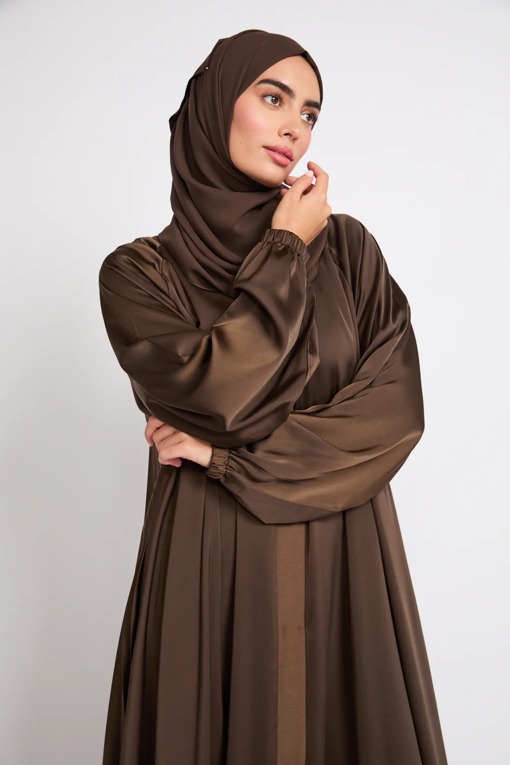 Premium Umbrella Cut Open Abaya with Pleated Back Detailing - Duskwood - Image 2