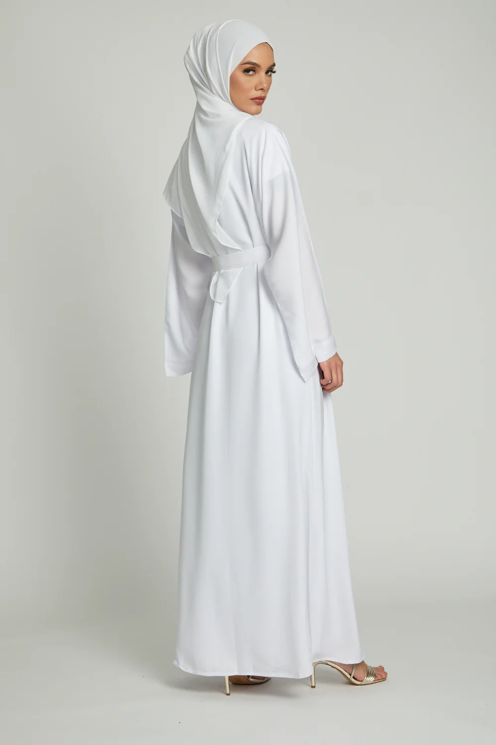 White Open Abaya - Image 6